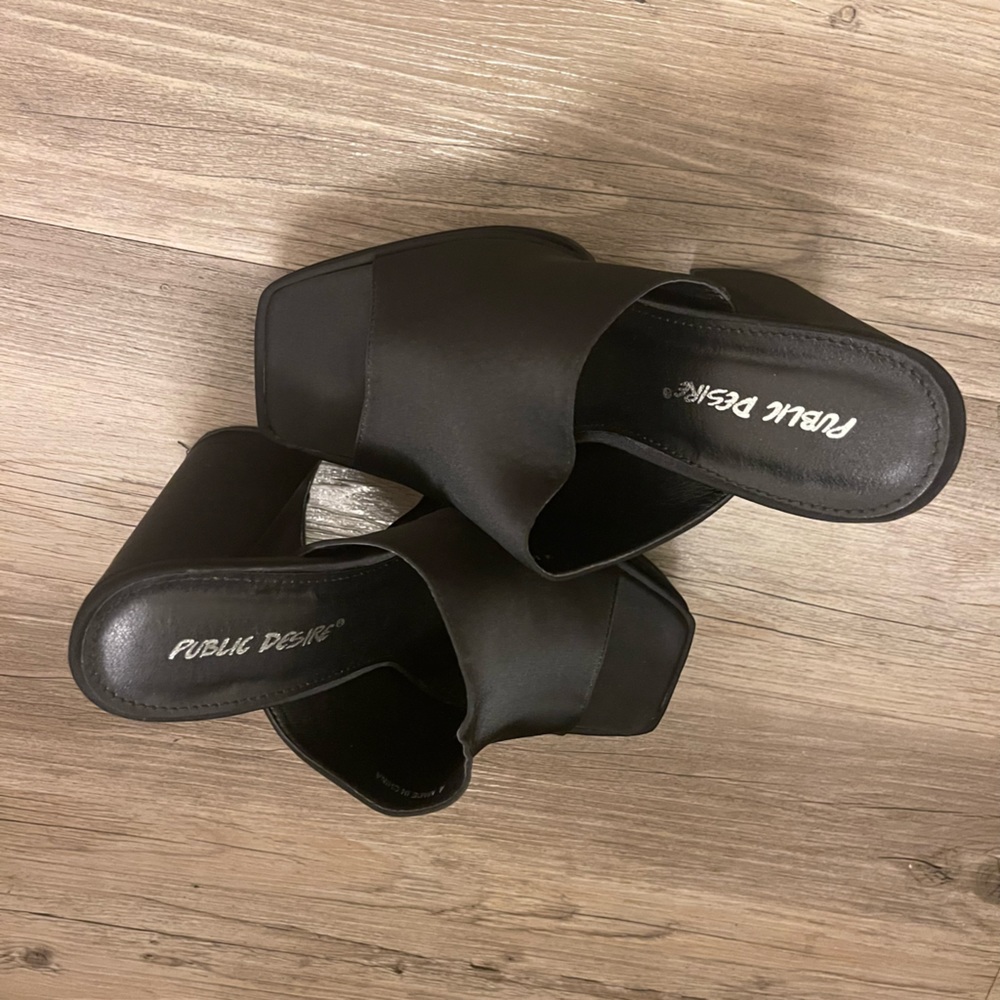 Platform heels